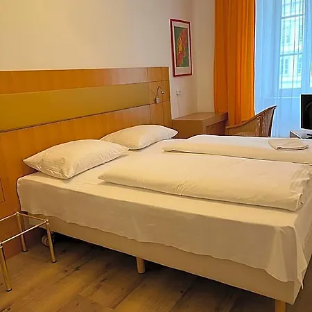 Post 11 Braunau am Inn