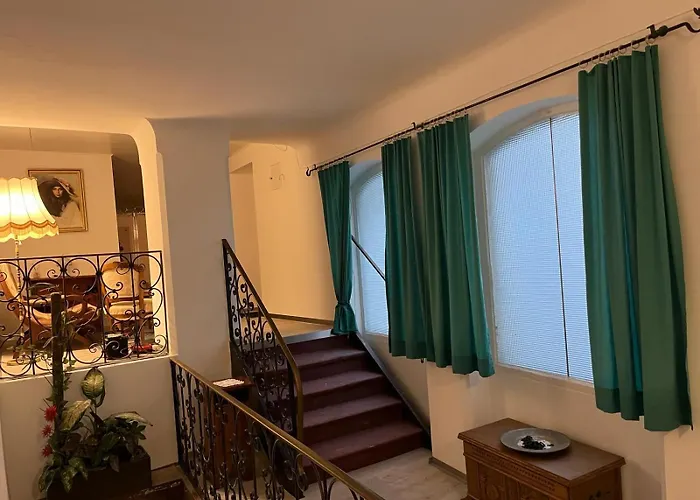 Post 11 3* براوناو آم إن